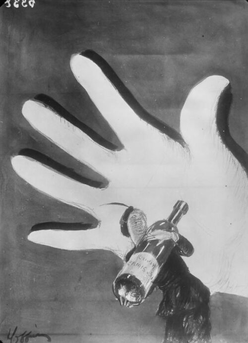 1923 - Par devant une grande main