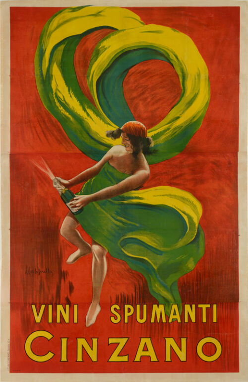 1910 - Une femme vêtue de grandes draperies